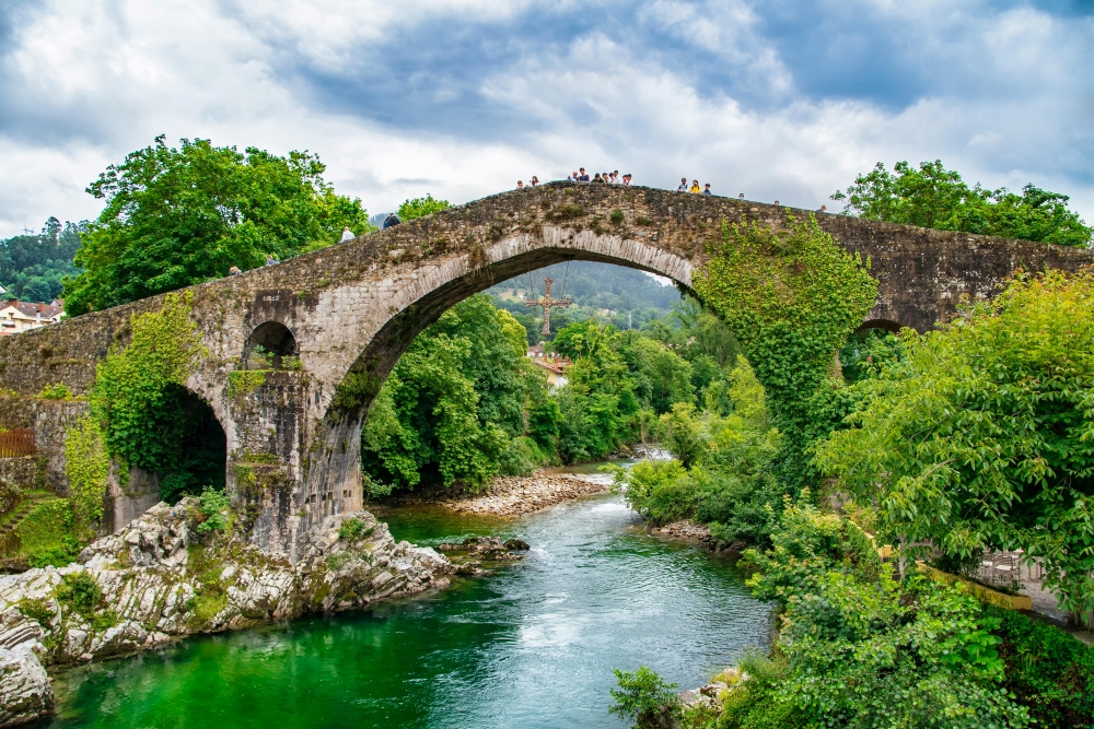 Cangas de Onís Asturias kisebb