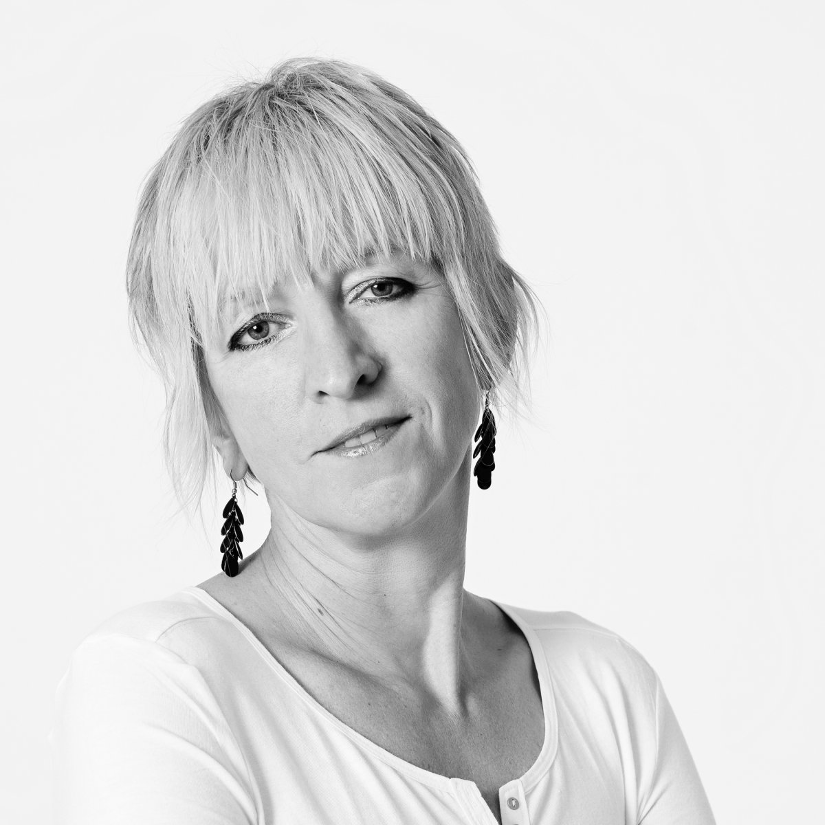 Beleznay Eva 15688942062744VvaNTqy1fnR L